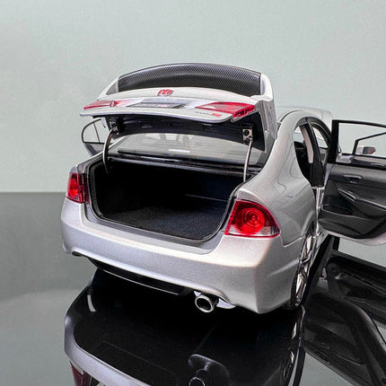 Motorhelix Honda Civic FD2 1:18 Diecast Model Car - collector edition scale model
