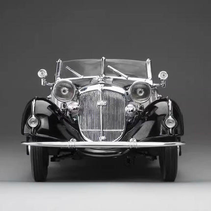 Sun Star 1939 Horch 855 Roadster 1:18 Diecast Model Car - scale model for display