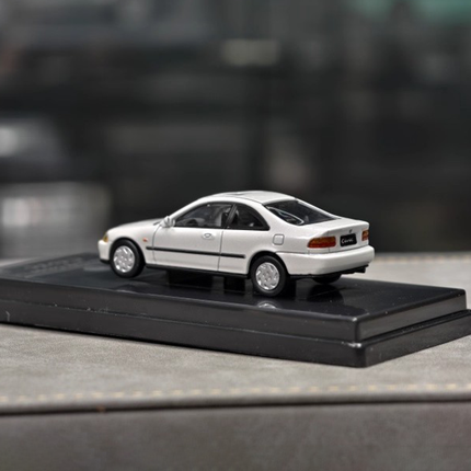 Para64 Honda Civic Si 1999 White 1:64 Diecast Model Car - detailed die-cast style model