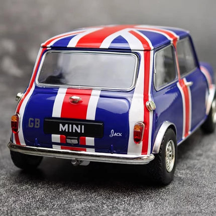 Tiny BMW MINI #177 Collector Display Red 1:18 Diecast Model Car - detailed model car replica