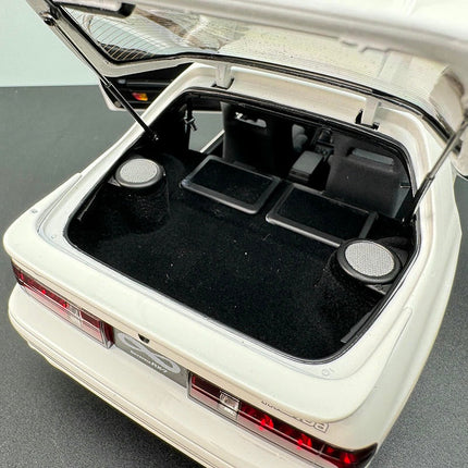 Whelart Mazda RX-7 FC3S White Unlimited Edition 1:18 Diecast Model Car - showroom-quality model replica