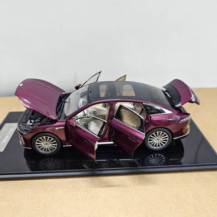 Original Factory Model Chery Fengyun A9L Red 1:18 Diecast Model Car - detailed die-cast style model