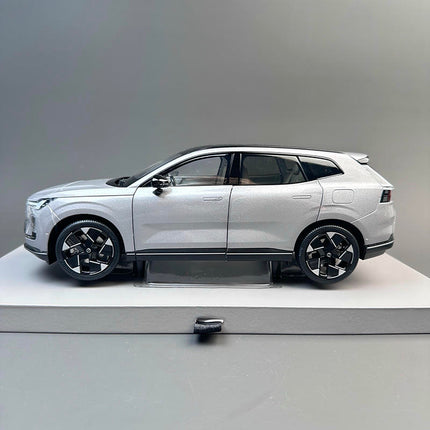 YX Car Model Volvo XC70 Opening Green 1:18 Diecast Model Car - collector edition scale model