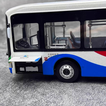 Zhongtong Bus Holding Co., Ltd. Zhongtong N12 (LCK6126EVGRA1) Qingdao Bus 1:43 Diecast Model Bus - premium collector scale mo