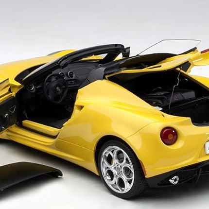 https://www.yxcarmodel.com/cdn/shop/files/13_513c70ef-e723-4071-8d5f-ede17fb9cb59.jpg?v=1750142983&width=1946