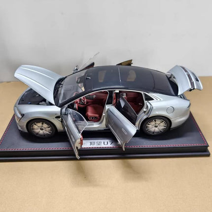 Original Manufacturer Original BYD Yangwang U7 Electric Hypercar Silver 1:18 Diecast Model Car - showroom-quality model repli