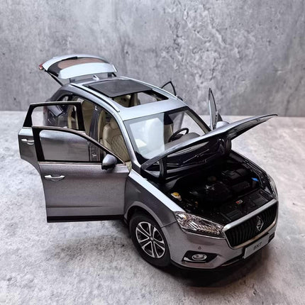 YX Car Model Borgward BX7 SUV Red 1:18 Diecast Model Car - collector-grade scale model