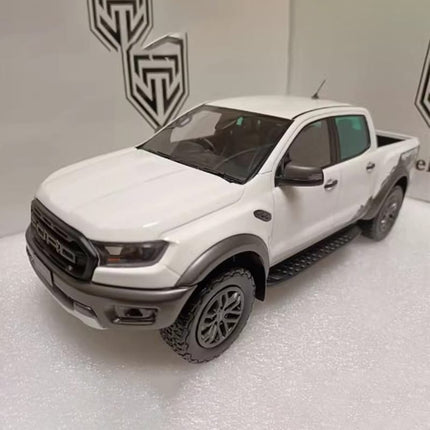 Feelslike Ford Ranger Raptor Pickup Truck 1:18 Resin Model Pickup - fine detailed model replica