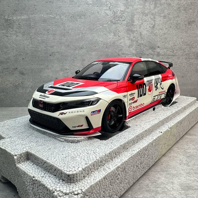 Motorhelix MH Honda Civic Type R FL5 Blue 1:18 Diecast Model Car - studio product photo of the scale model
