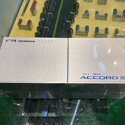 GAC Honda Original Accord 2023 11th Gen e:PHEV Hybrid 1:18 Diecast Model Car - showroom-quality model replica