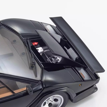 Kyosho Lamborghini Countach LP400 S Black 1:18 Diecast Model Car - scale model collectible piece