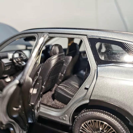 YX Car Model Chery Tiggo 8L SUV Grey 1:18 Diecast Model Car - hand-finished display model