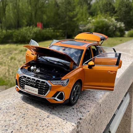 YX Car Model Audi Q3 2019 Blue Openable 1:18 Diecast Model Car - premium collector scale model