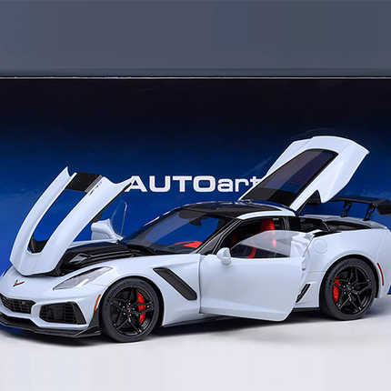 https://www.yxcarmodel.com/cdn/shop/files/15_84e53001-a1cd-4ce5-93b2-4be2dfa76882.png?v=1726106457&width=1946