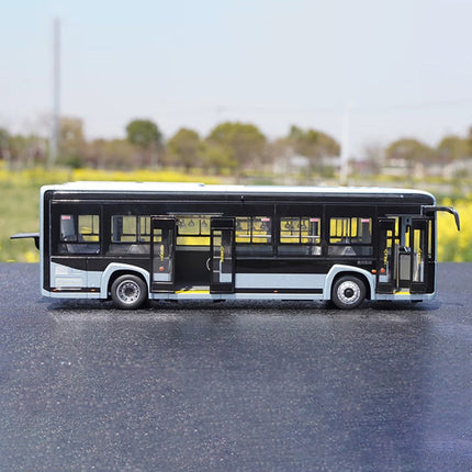 Original Manufacturer King Long XMQ6105G Bus with Lights 1:38 Diecast Model Bus - premium scale model collectible