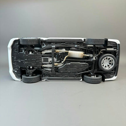 LCD Model Lexus LX570 White 1:18 Diecast Model Car - premium scale model collectible