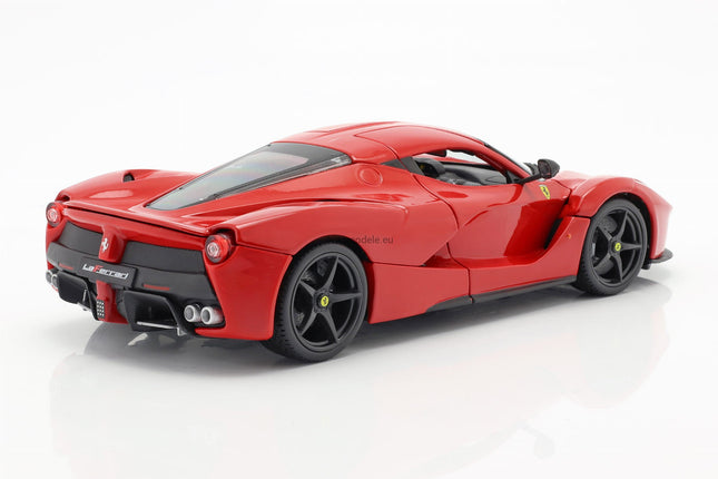 https://automodele.eu/environment/cache/images/productGfx_454552_0_0/16001-Ferrari-LaFerrari-F70-Bburago-118.jpg