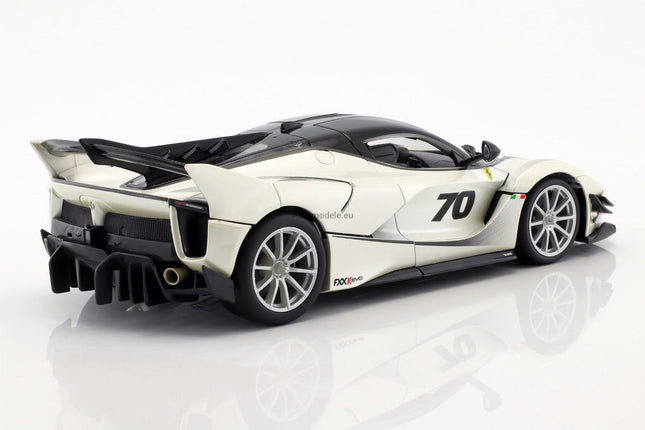 https://automodele.eu/environment/cache/images/productGfx_454562_0_0/16012-Ferrari-FXX-K-Evoluzione-Evo-70-2018-Bburago-118.jpg