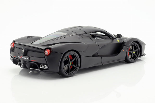 https://automodele.eu/environment/cache/images/productGfx_454536_0_0/16901Bk-Ferrari-LaFerrari-F70-Burago-Signature-118.jpg