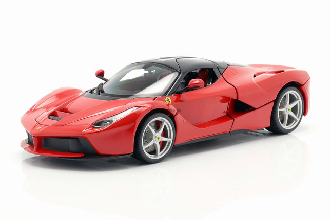 https://automodele.eu/environment/cache/images/productGfx_454543_0_0/16901Rd-Ferrari-LaFerrari-F70-Burago-Signature-118.jpg