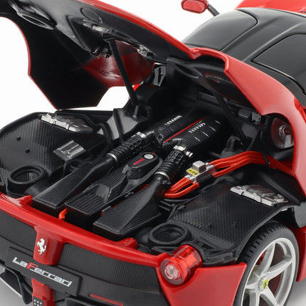 https://automodele.eu/environment/cache/images/productGfx_454547_0_0/16901Rd-Ferrari-LaFerrari-F70-Burago-Signature-118.jpg
