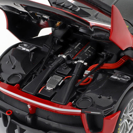 https://automodele.eu/environment/cache/images/productGfx_206364_0_0/16908-Ferrari-FXX-K-Evoluzione-54-Michael-Luzich-Bburago-118.jpg