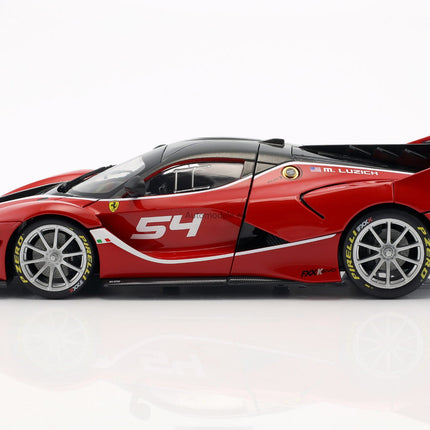 https://automodele.eu/environment/cache/images/productGfx_206362_0_0/16908-Ferrari-FXX-K-Evoluzione-54-Michael-Luzich-Bburago-118.jpg