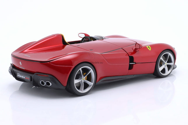 https://automodele.eu/environment/cache/images/productGfx_752544_0_0/16909Rd-Ferrari-Monza-SP1-2019-Red-Metallic-Bburago-Signature-Series-118.jpg