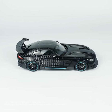 Minichamps Mercedes-AMG GT Black Series Black 1:18 Diecast Model Car - collector edition scale model