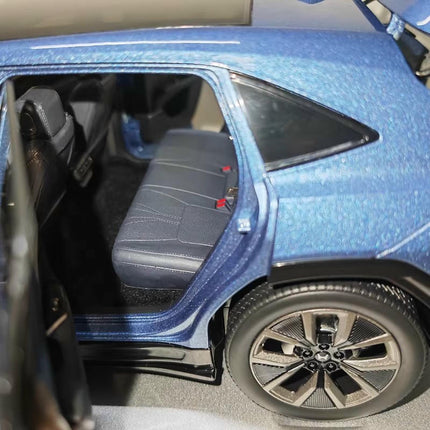 Original Manufacturer Honda P7 2025 Blue 1:18 Diecast Model Car - hand-finished display model