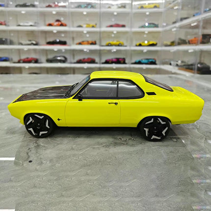 Otto Opel Manta GSE Yellow Black Hood 1:18 Resin Model Car - fine detailed model replica