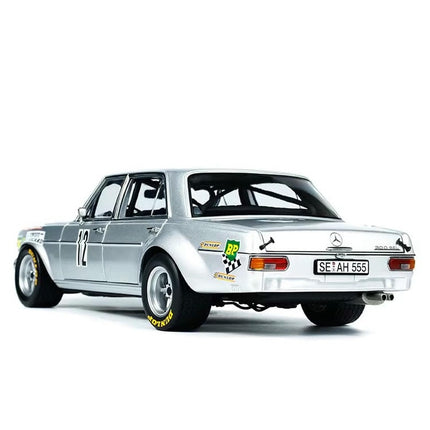 Minichamps Mercedes-Benz 300SEL 6.8 AMG 1971 1:18 Diecast Model Car - studio product photo of the scale model