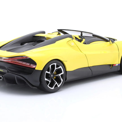 https://automodele.eu/environment/cache/images/productGfx_755179_0_0/18-11051Yl-Bugatti-W16-Mistral-2023-Yellow-Bburago-118.webp