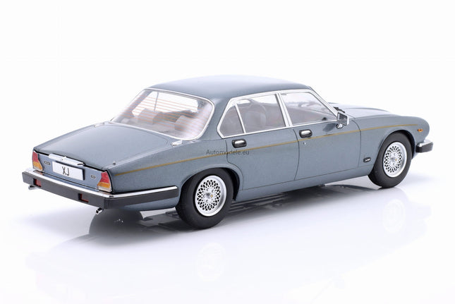 https://automodele.eu/environment/cache/images/productGfx_754464_0_0/18177-Jaguar-XJ-Series-III-1979-Grey-Metallic-MCG-118.jpg