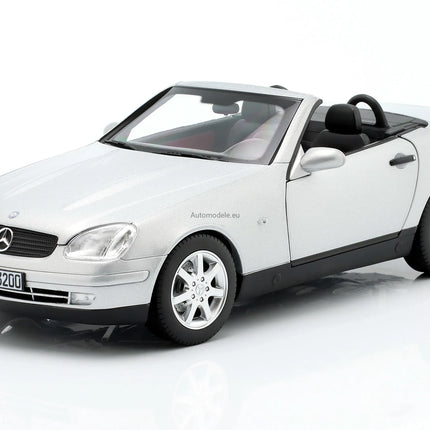 https://automodele.eu/environment/cache/images/productGfx_755741_0_0/183020-Mercedes-Benz-SLK-R170-Roadster-1996-Brilliant-Silver-Norev-118.webp