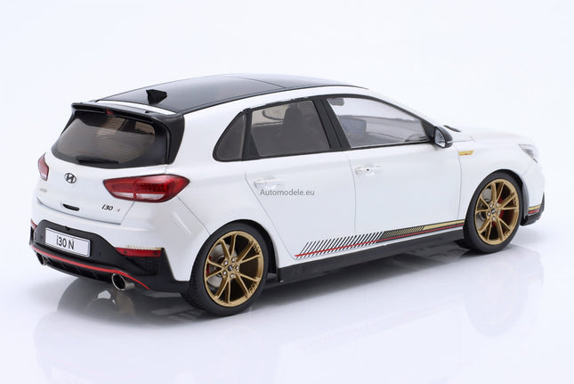 https://automodele.eu/environment/cache/images/productGfx_747931_0_0/18376-Hyundai-i30-N-i30N-Drive-N-Edition-2021-Atlas-White-MCG-118.jpg