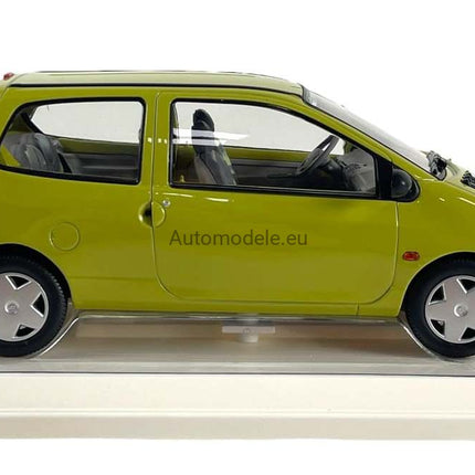 https://automodele.eu/environment/cache/images/productGfx_760896_0_0/185299_12.jpg