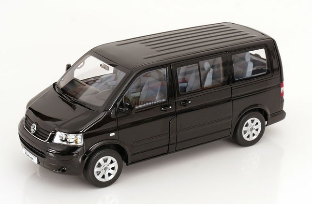https://automodele.eu/environment/cache/images/productGfx_756092_0_0/188600-Volkswagen-VW-T5-Multivan-Bus-2003-Black-Norev-118---Limited-Edition.jpg