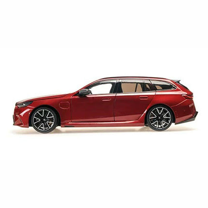 Minichamps BMW M5 Touring G99 2024 1:18 Diecast Model Car - scale replica for enthusiasts