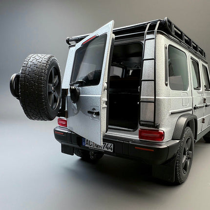 Norev Mercedes-Benz G500 4x42 1:18 Diecast Model Car - collectible scale model car