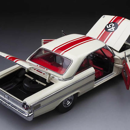 Sun Star 1963 Ford Galaxie 500XL 1:18 Diecast Model Car - premium scale model collectible