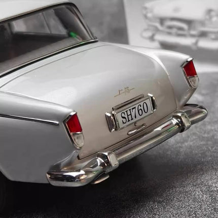 Original Factory Shanghai SH760 Classic Vintage Sedan 1:18 Diecast Model Car - premium scale model collectible