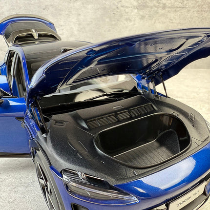 YX Car Model Xiaomi YU7 Blue 1:18 Diecast Model Car - model display piece for collectors