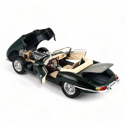 Bburago 1961 Jaguar E-Type Convertible 1:18 Diecast Model Car Green - studio product photo of the scale model