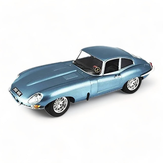 Bburago 1:18 1961 Jaguar E Type Coupe Blue Metallic Diecast Model Car - detailed collector display model