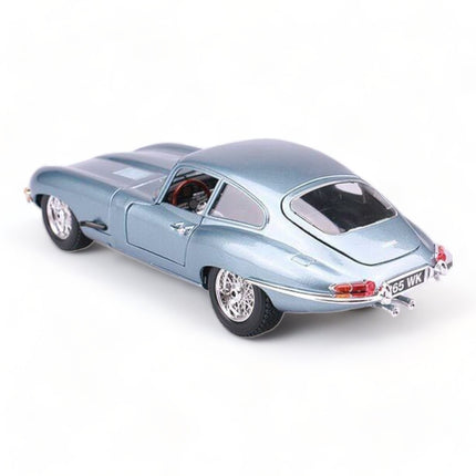Bburago 1:18 1961 Jaguar E Type Coupe Blue Metallic Diecast Model Car - fine detailed model replica
