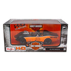 https://cdn.shopify.com/s/files/1/0504/9925/6496/files/1970-chevrolet-corvette-harley-davidson-blackorange-124-diecast-model-car-by-maisto-489546.jpg?v=1748418495