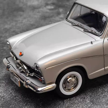 Original Factory Shanghai SH760 Classic Vintage Sedan 1:18 Diecast Model Car - detailed collectible replica