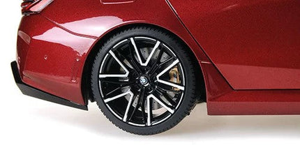 Minichamps BMW M5 Touring G99 2024 1:18 Diecast Model Car - model display piece for collectors