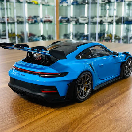 Minichamps 1/18 Porsche 911 GT3 RS 2024 Blue Diecast Model - showroom-quality model replica